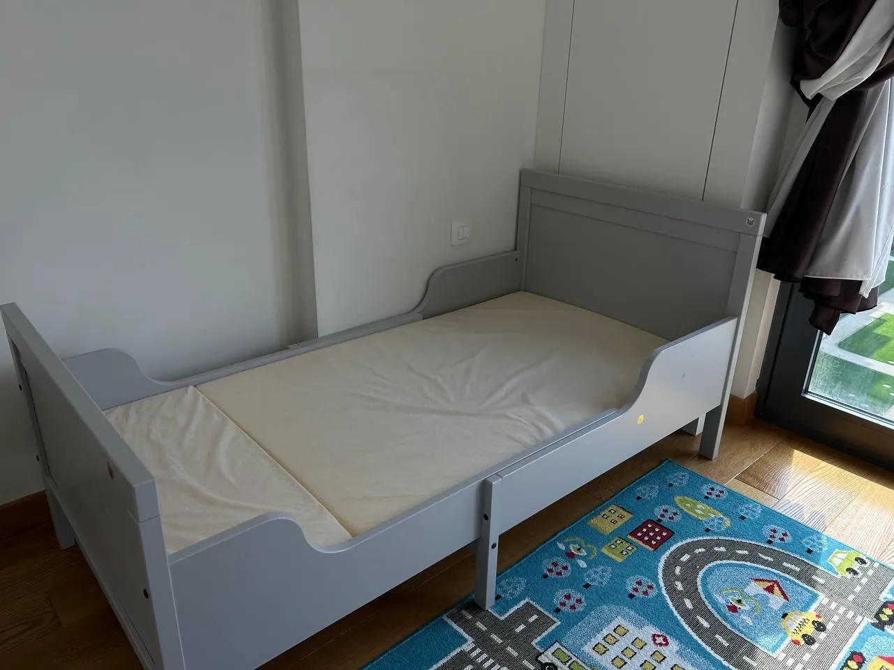Кровать увлажнитель стул очиститель IKEA 2