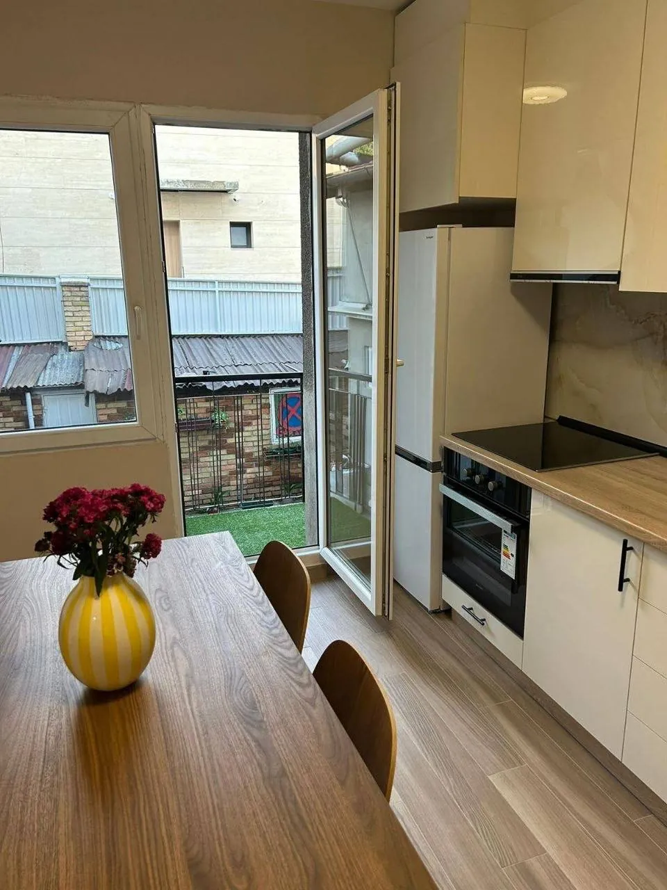 Квартира Воздовац 85 кв м 3 комнаты 1200 евро 2