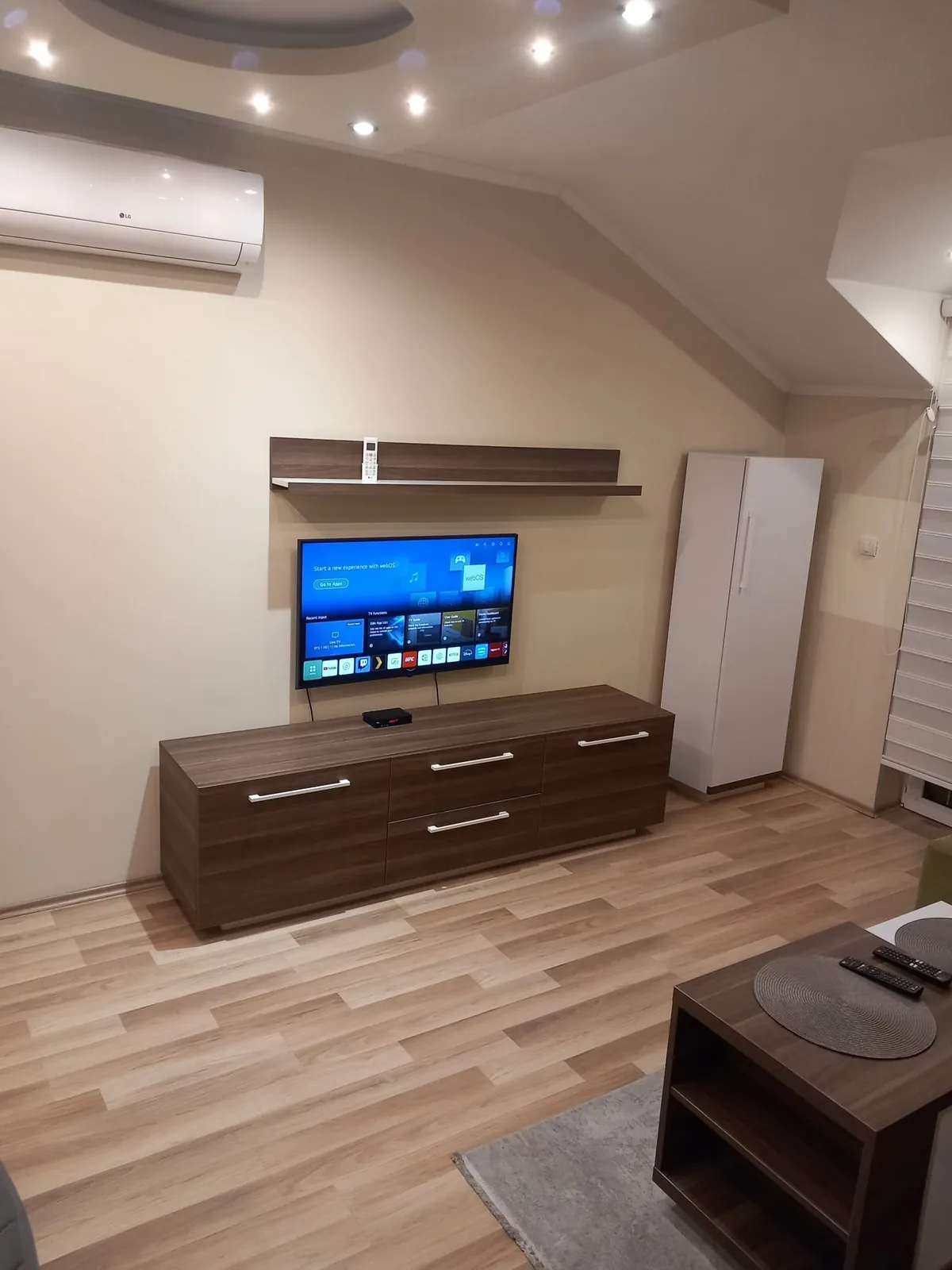 Квартира Altina Земун 50 кв м 500 евро ВНЖ 6