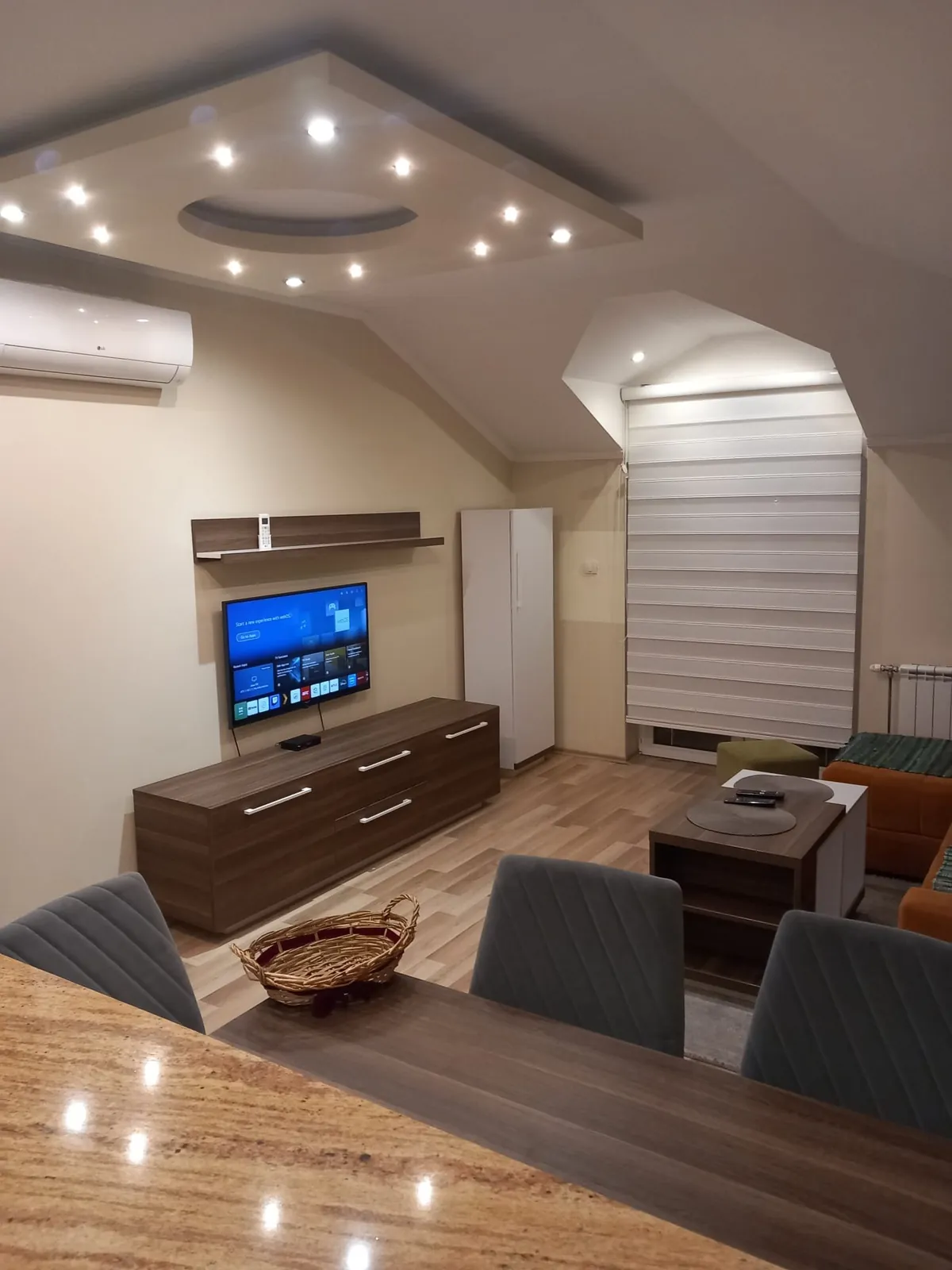Квартира Altina Земун 50 кв м 500 евро ВНЖ 7