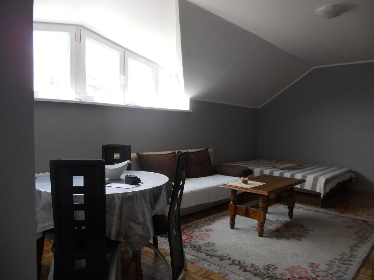Аренда квартиры 40м Zvezdara Белград 450 EUR 1