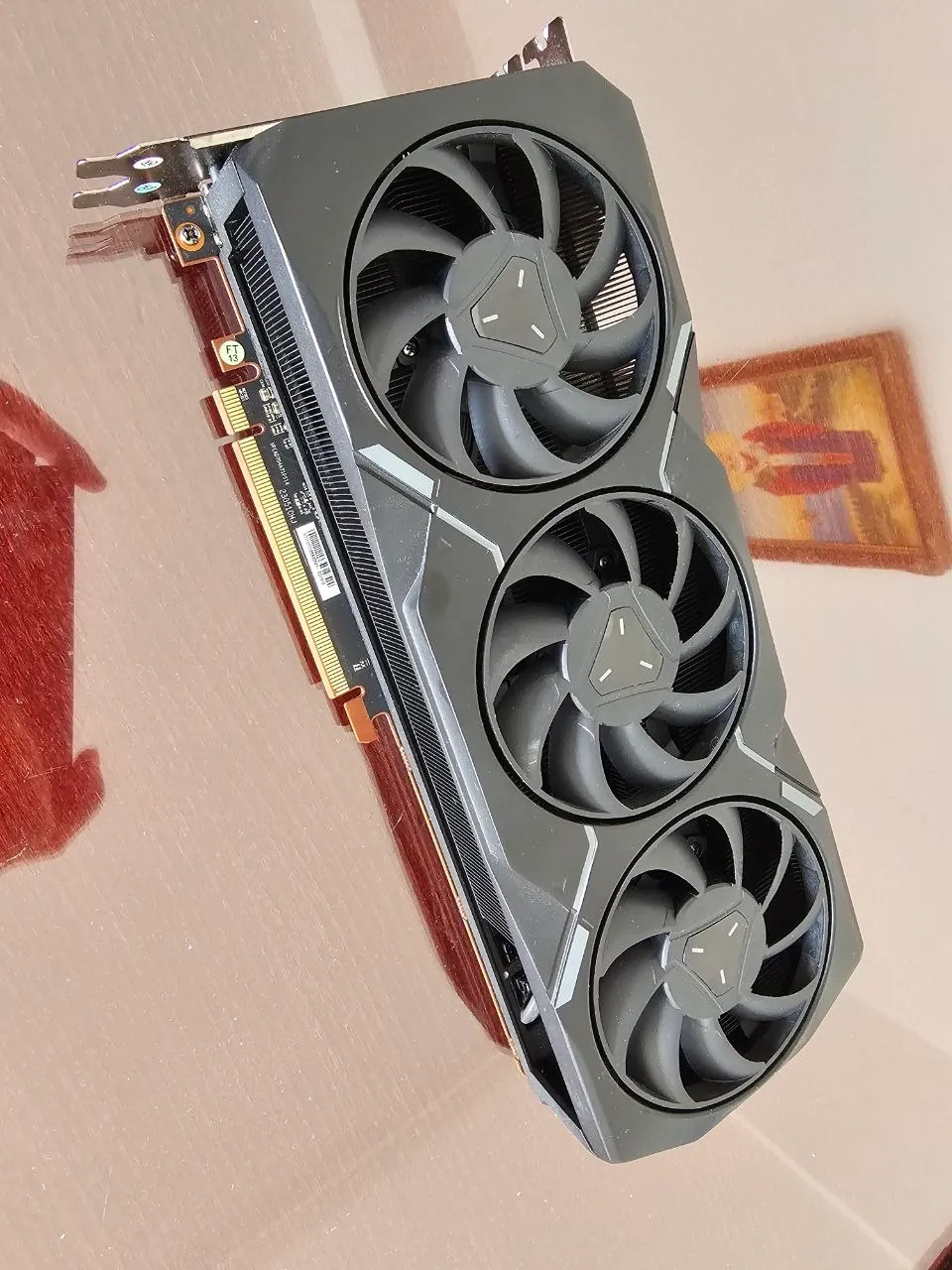 Видеокарта Radeon RX 7900 XT 20GB Белград 560 EUR 1