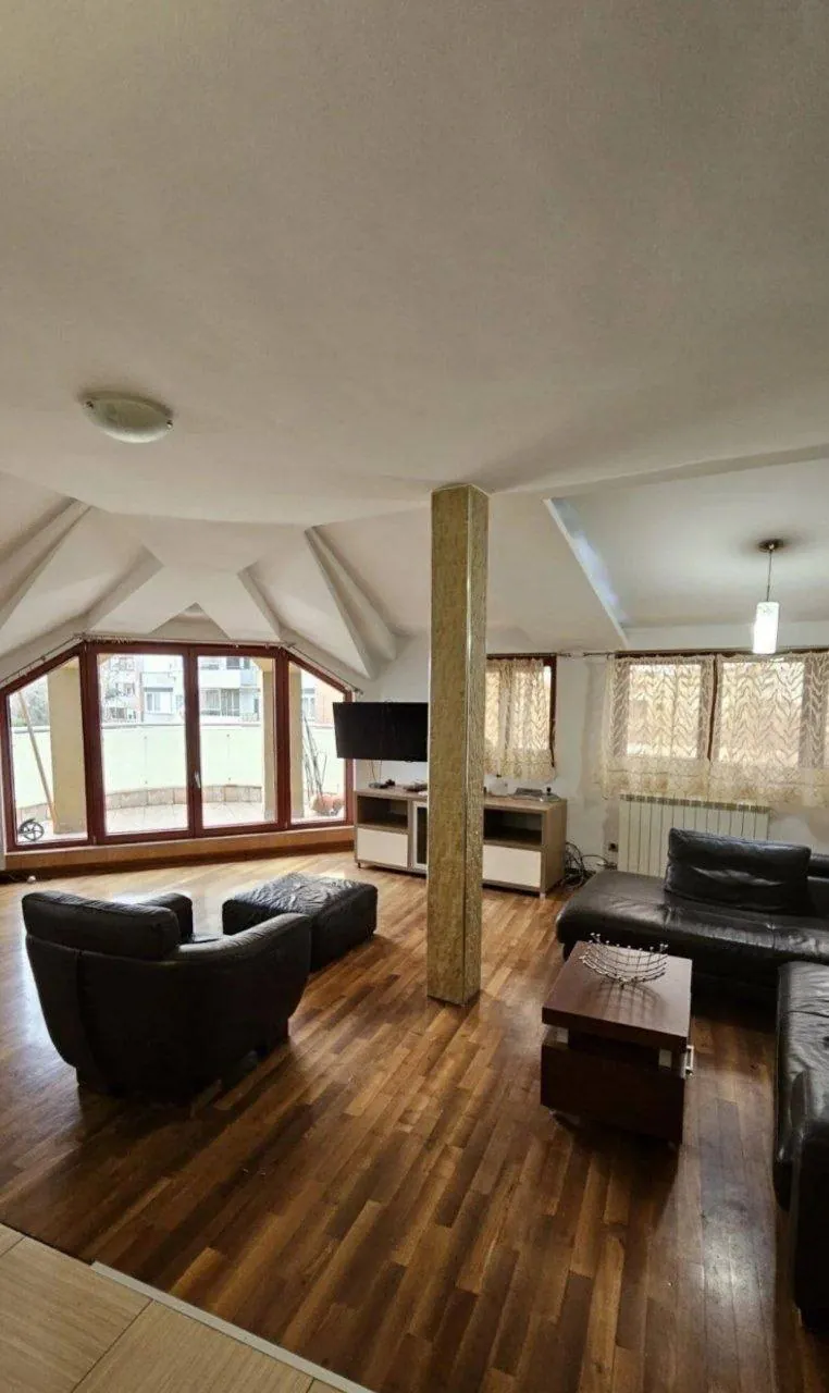 Аренда квартиры 120м Звездара 800 EUR 4 комнаты 5