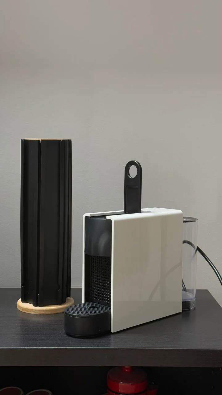 Кофемашина Nespresso Essenza Mini 2