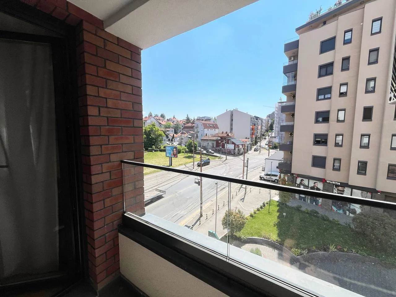 Аренда квартиры 87 м2 Звездара 8