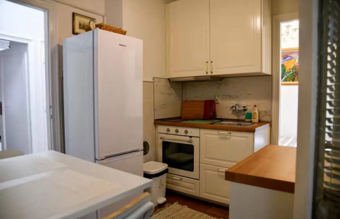 Трёхкомнатная квартира Врачар Krunska 75 м2 4