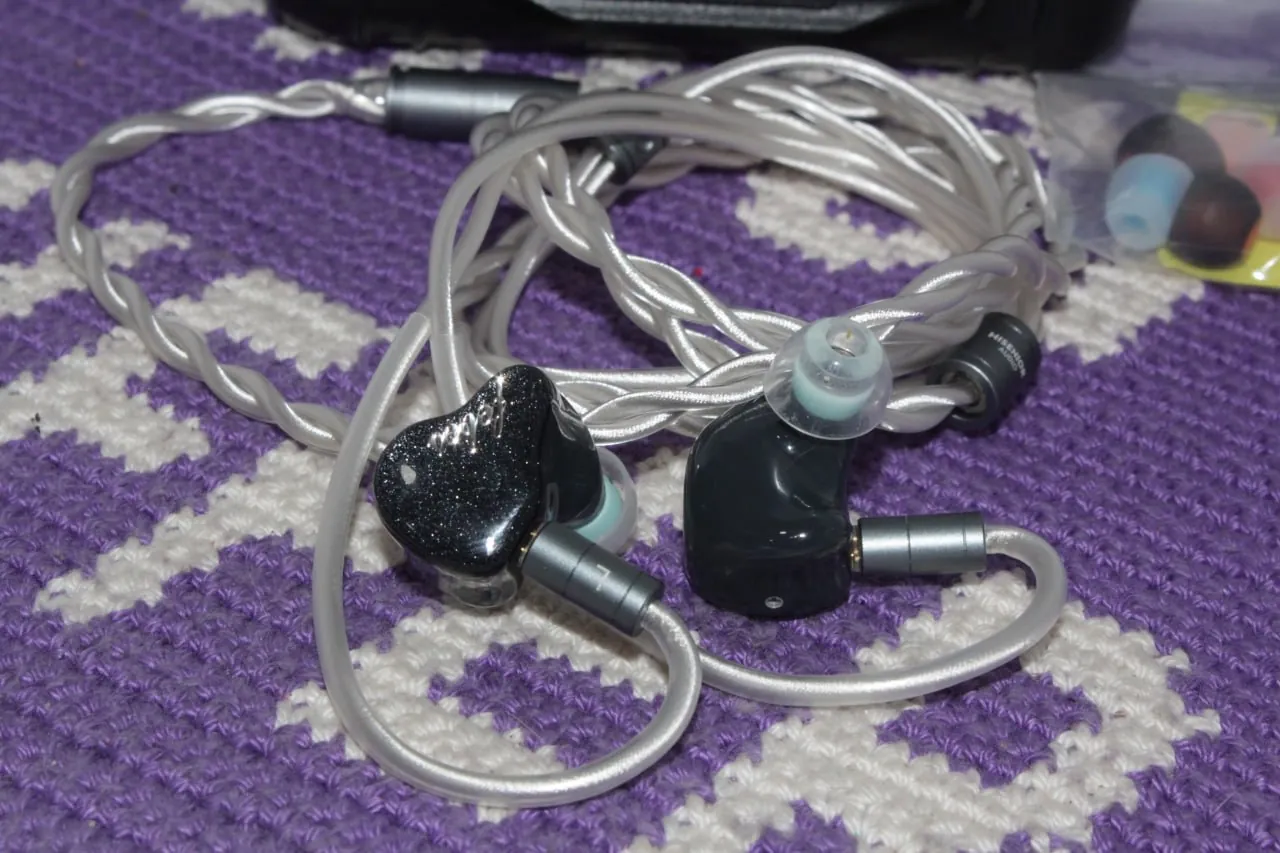 Наушники IEM Hisenior Mega5est 3