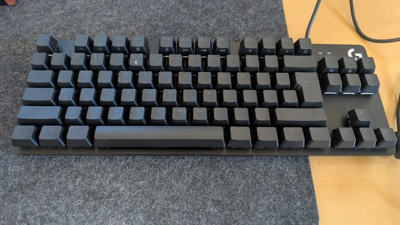 Механическая клавиатура Logitech G413 TKL SE 2