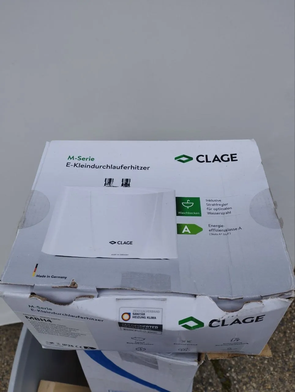 Проточный водонагреватель CLAGE MBH 4 2