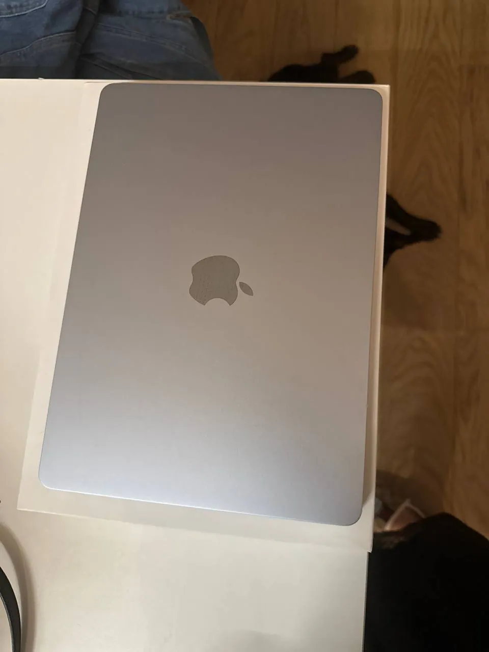 MacBook Air 13 M4 16GB Blue 4