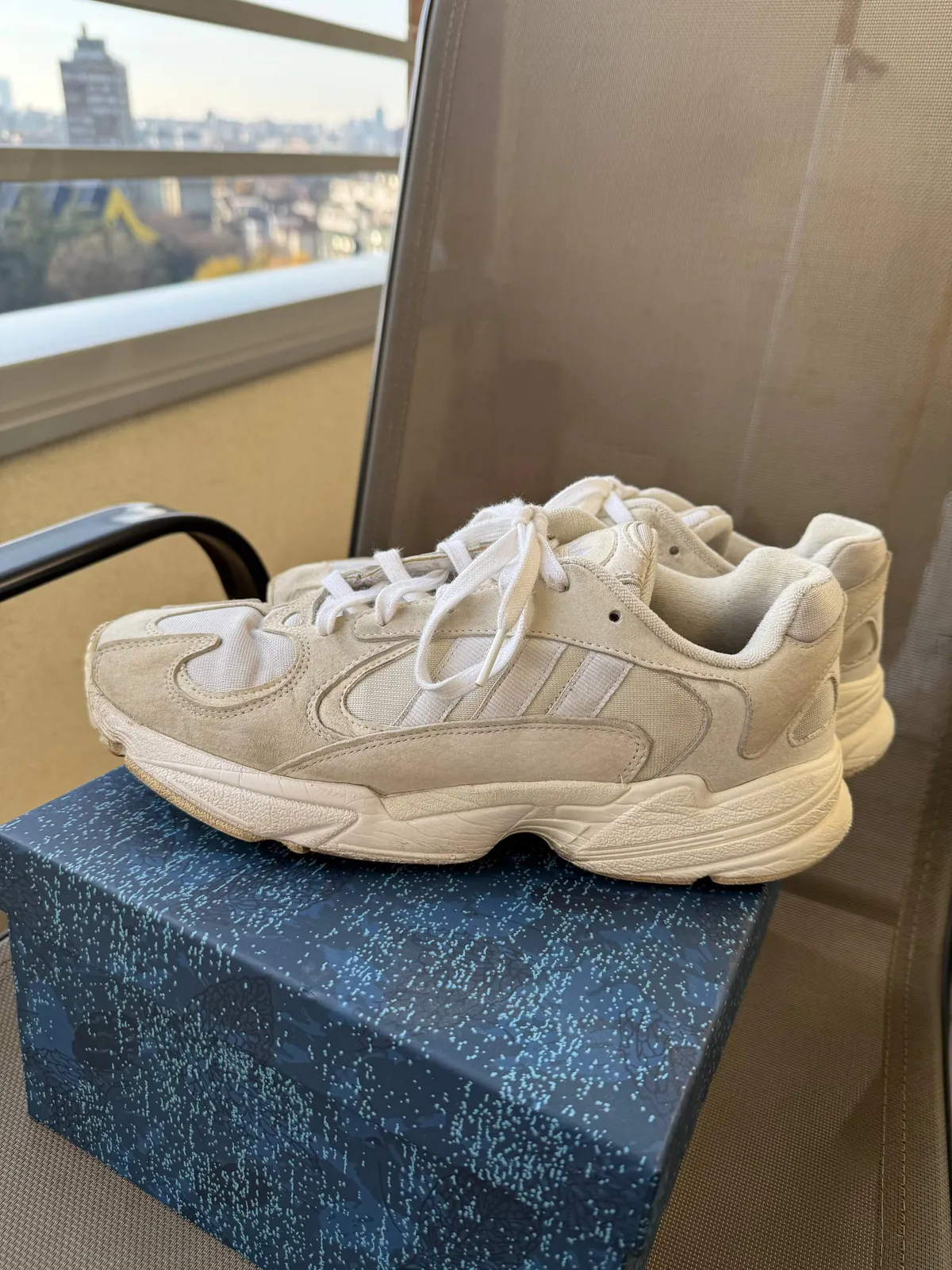 Кроссовки Adidas Yung-1 размер 42 5