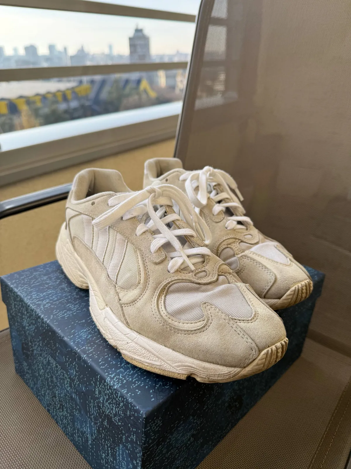 Кроссовки Adidas Yung-1 размер 42 3