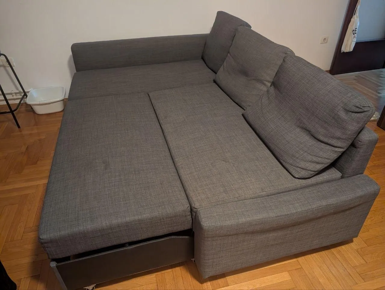 Диван IKEA FRIHETEN раскладной серый 3