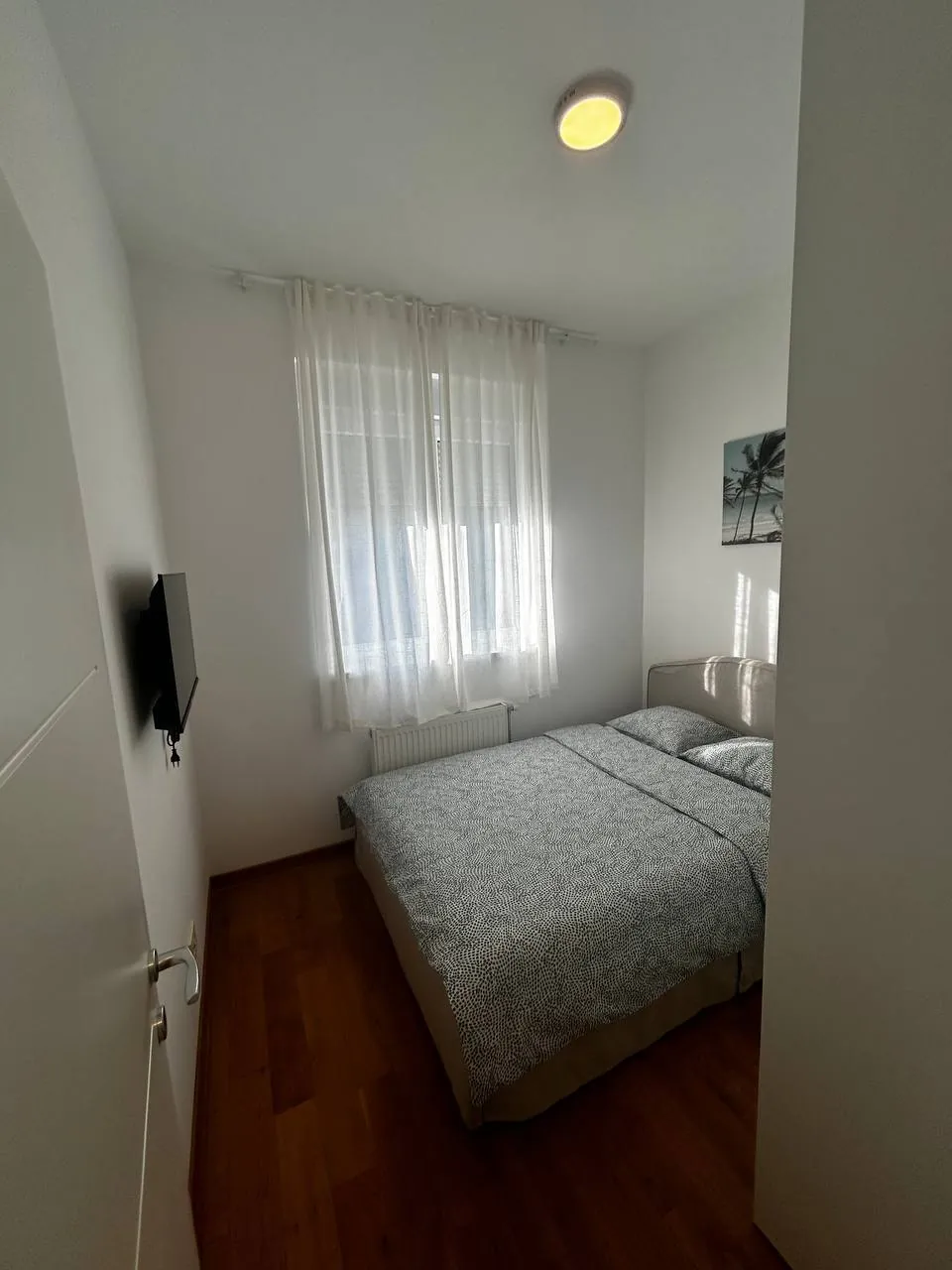 Аренда полуторки Вишница Белград 33 кв.м 2