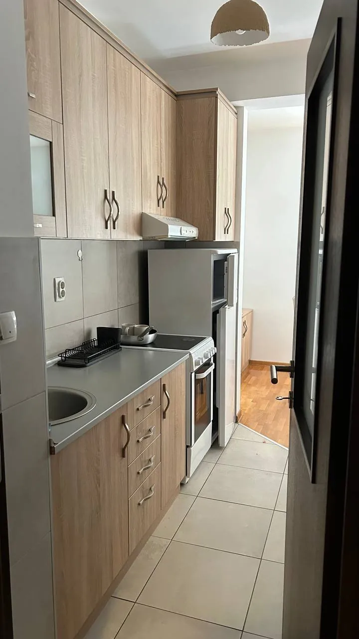 Аренда квартиры Звездара рынок Джерам 4