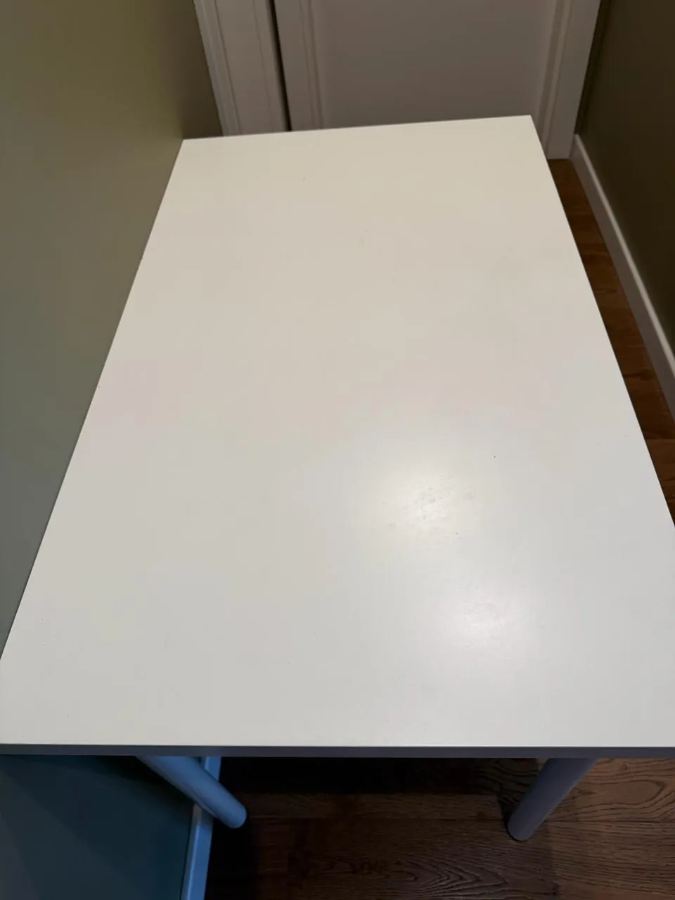 Стол IKEA 100x60 1