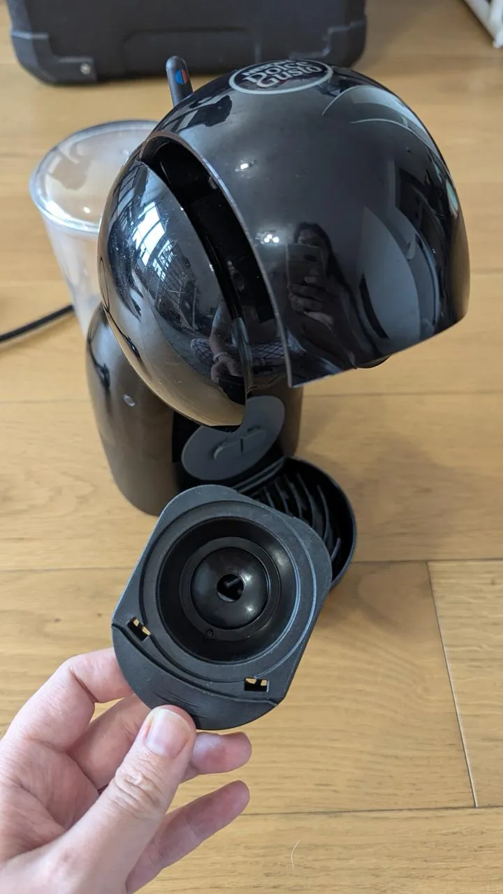 Капсульная кофеварка KRUPS Dolce Gusto Piccolo XS 3