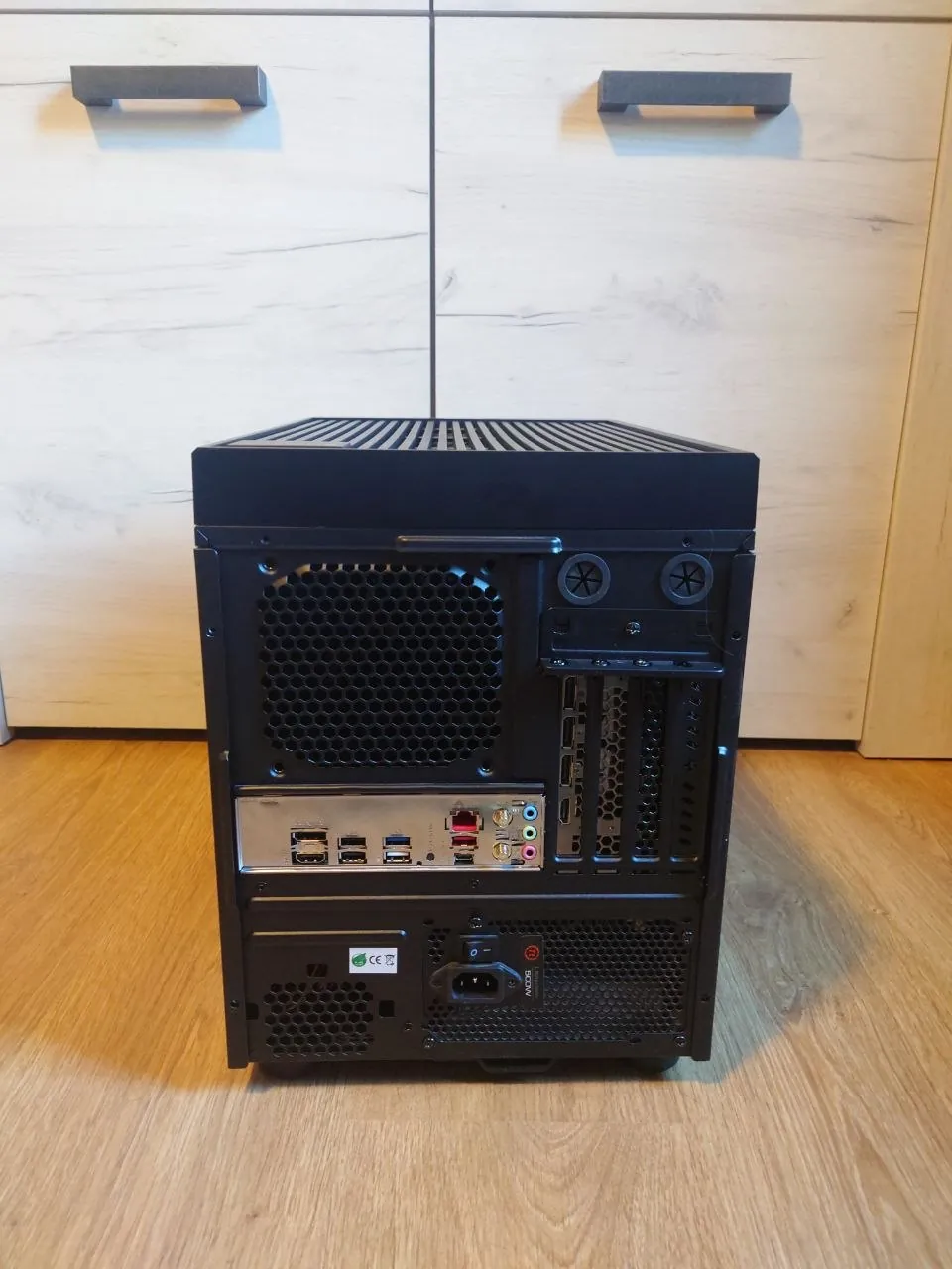 Игровой ПК Ryzen 5 8500G RTX 4070 и PS5 Slim 3