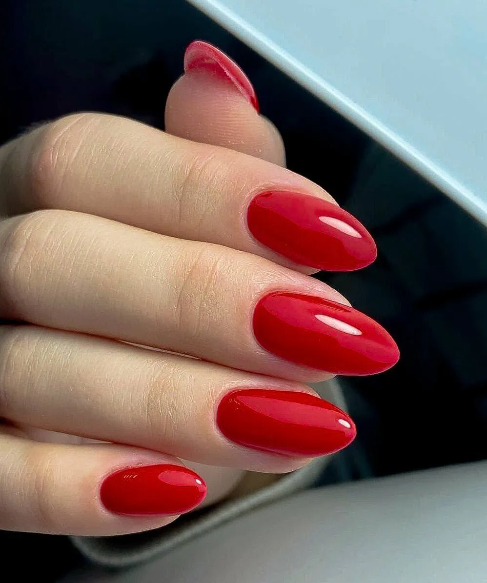 Маникюр и педикюр гель-лак Новый Белград 5