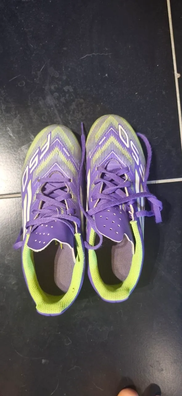 Детские бутсы Adidas и Decathlon 2