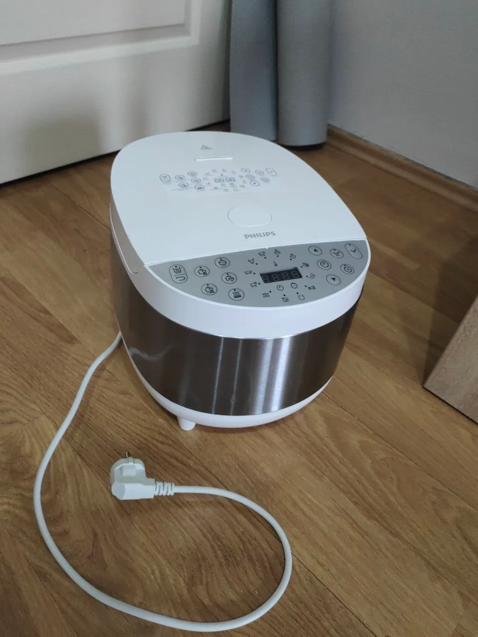 Мультиварка Philips HD4713 1