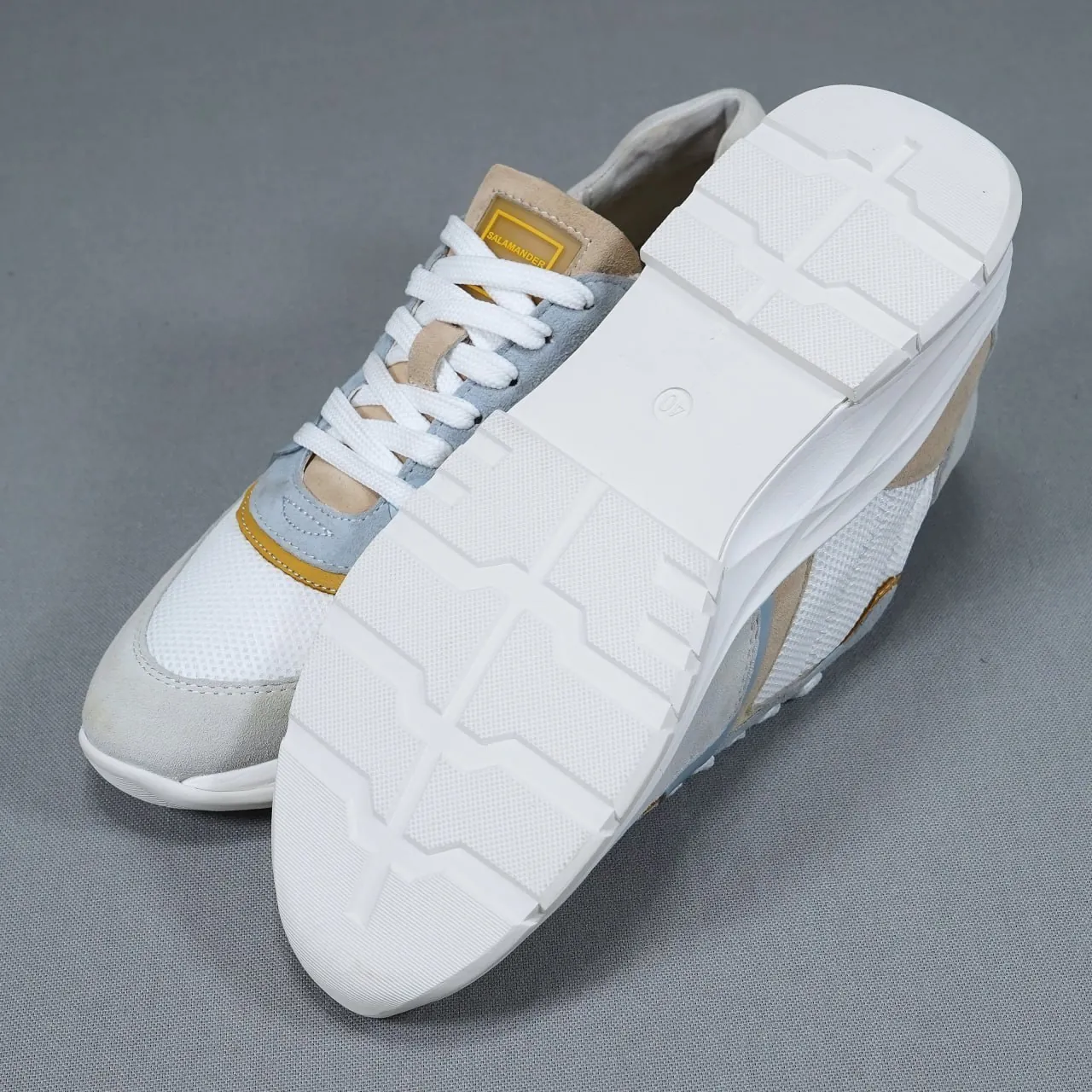 Женские кроссовки Salamander Vans Converse 2