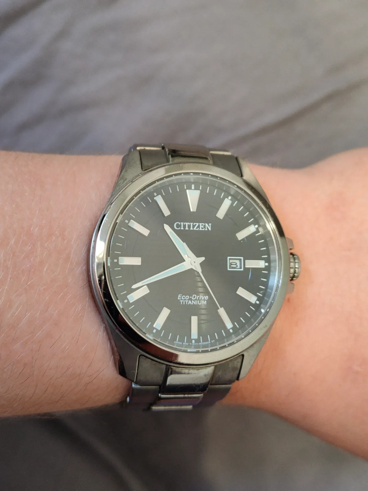 Часы Citizen титановый корпус 2