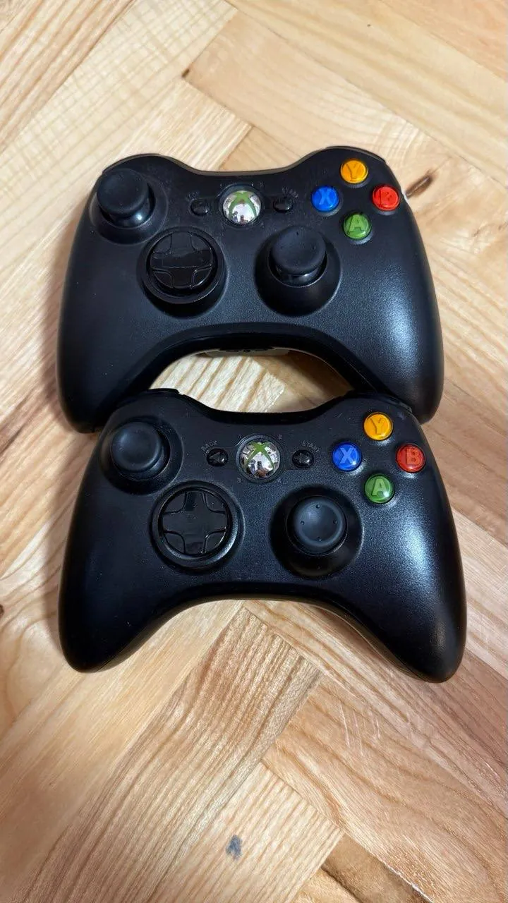 Игровая консоль Xbox 360 Slim с Kinect 4