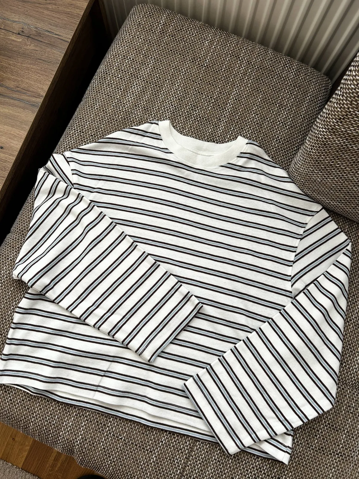 Женская вещь Bershka размер S/M 1