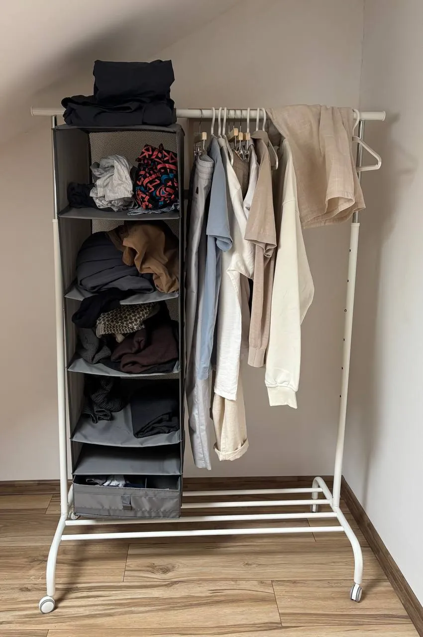 Мебель IKEA столы кресло вешалка тележка 3