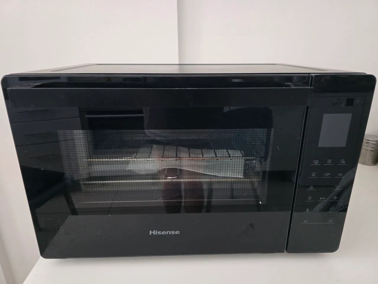 Мини печь Hisense и индукционная панель Gorenje 1