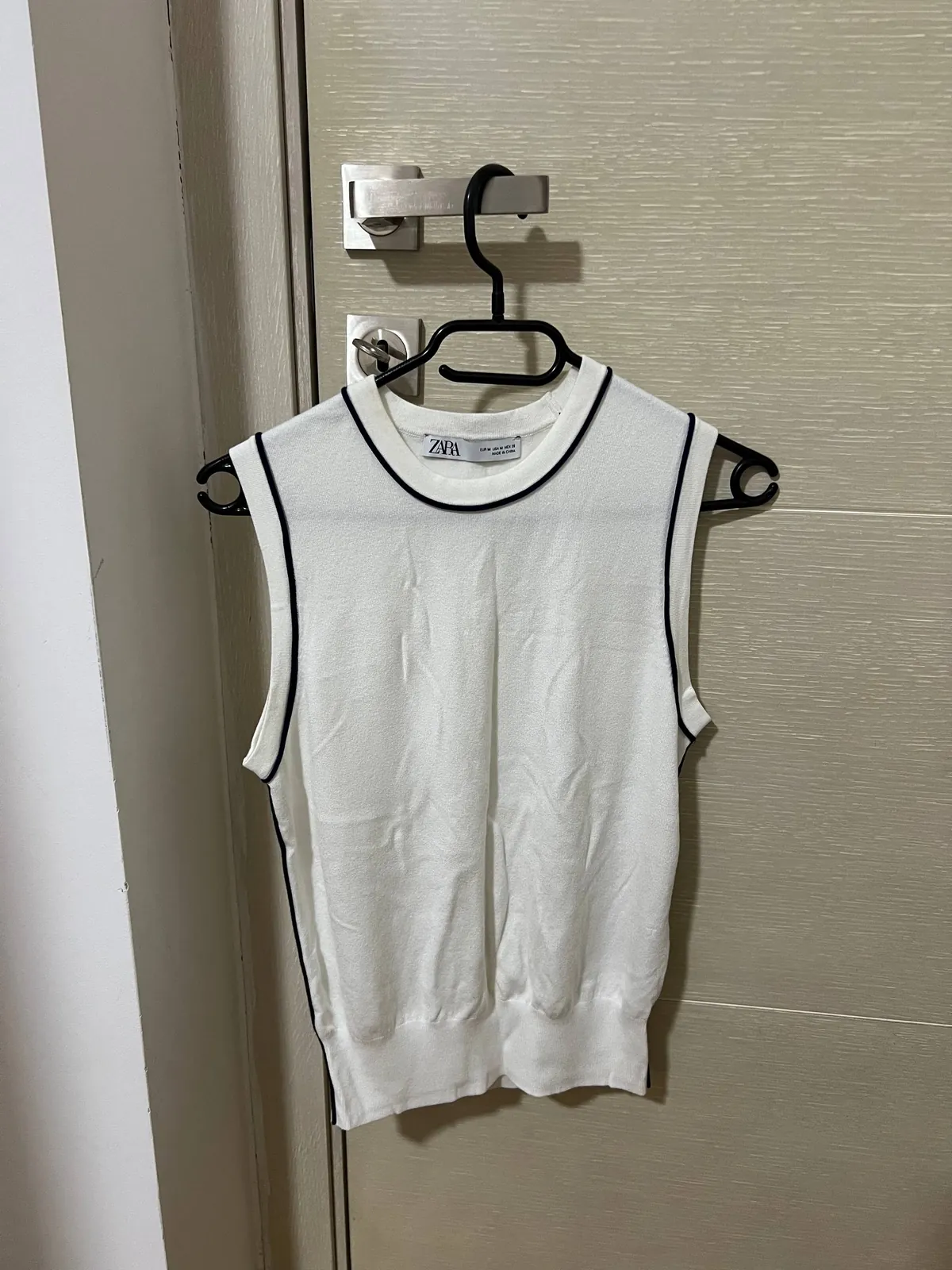 Женская вещь Zara размер M 1