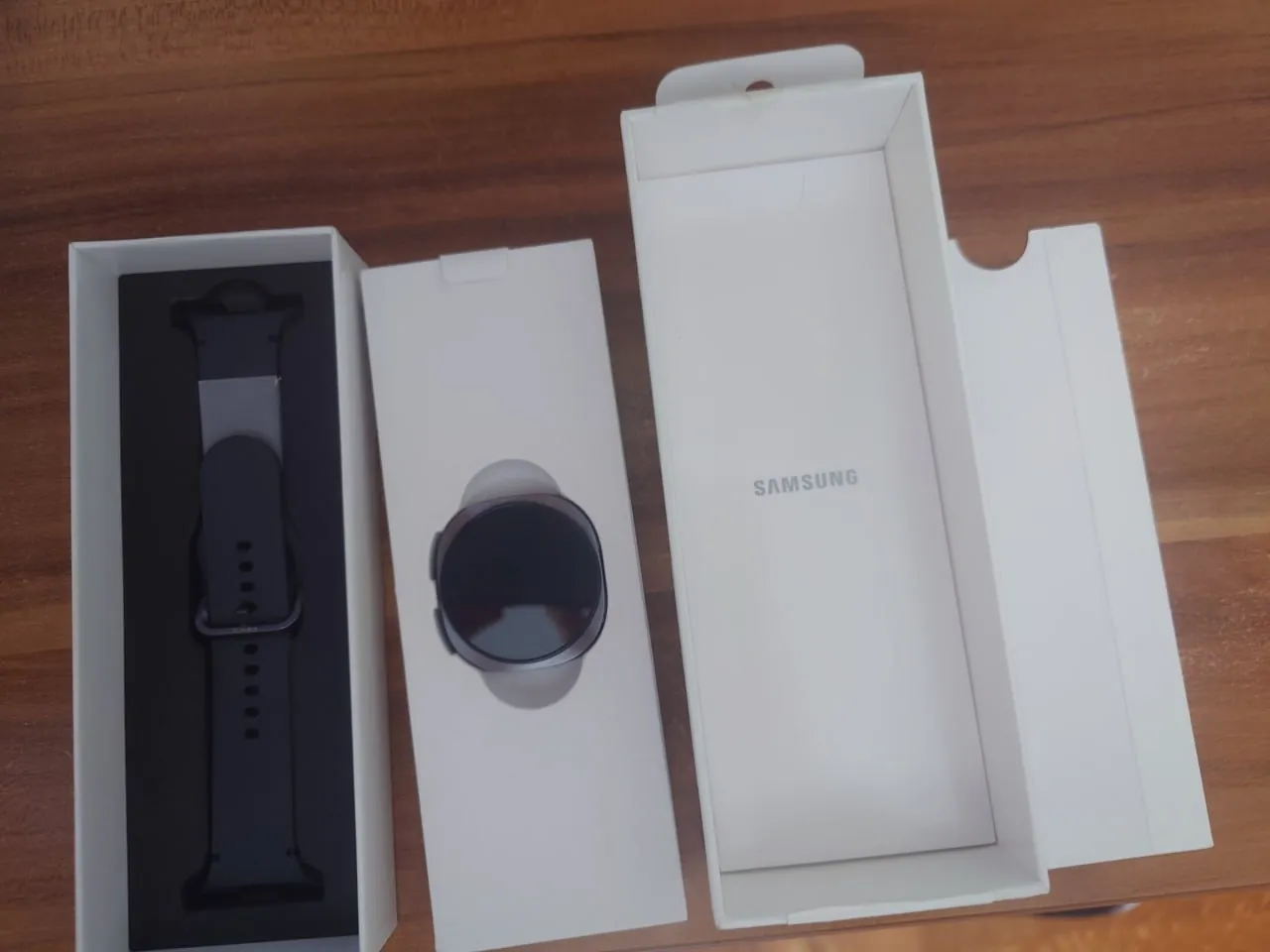 Samsung Galaxy Watch 8 40mm новые 1