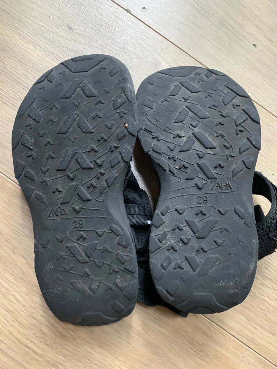 Детские сандали Zara и бутсы Joma 2