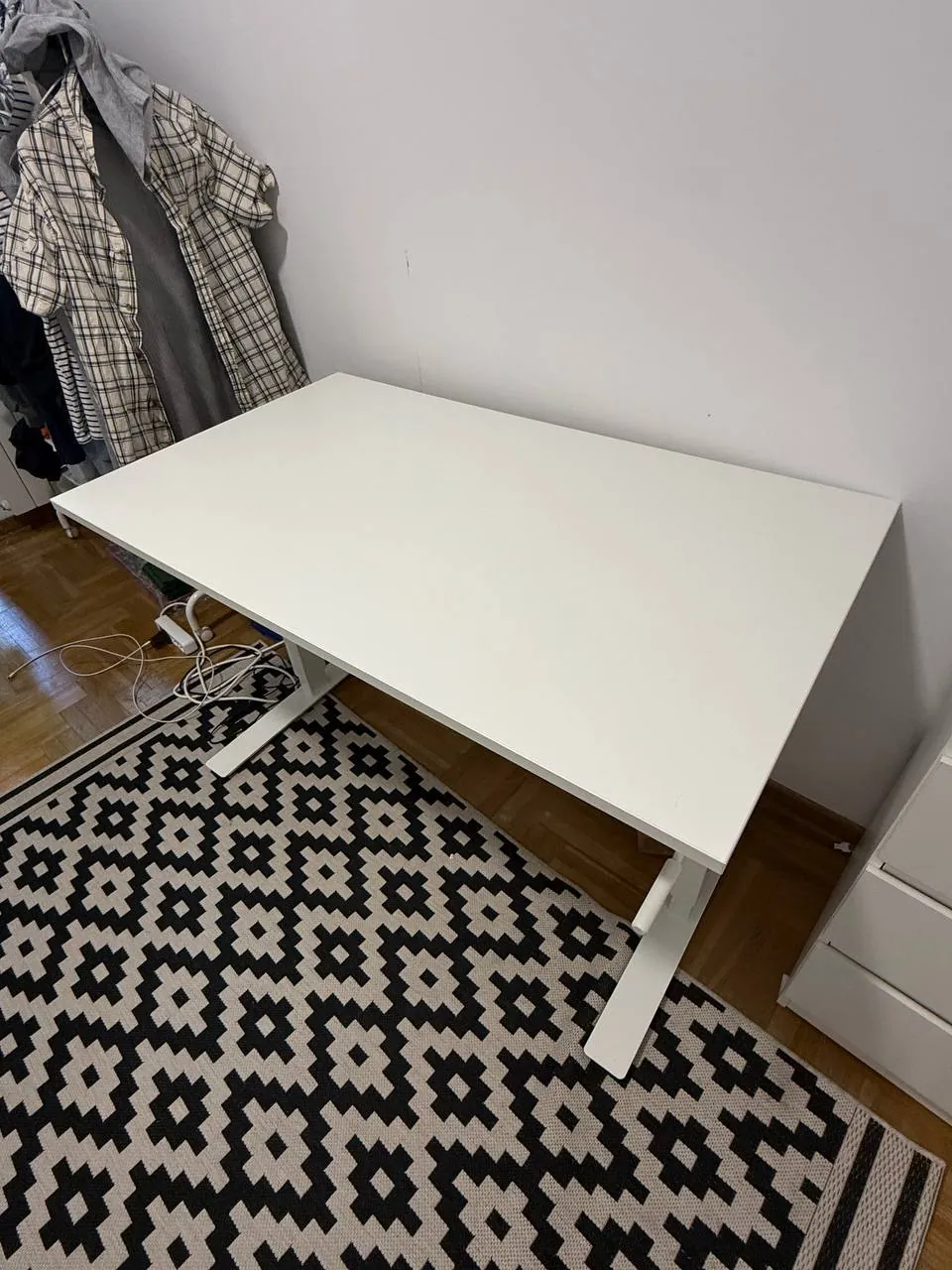Стол IKEA TROTTEN регулируемый 2