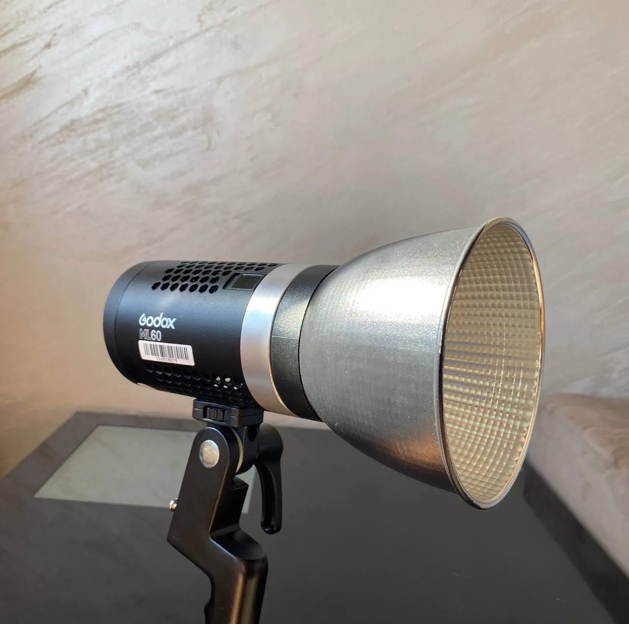 Студийный свет Godox ML60 с софтбоксом 2