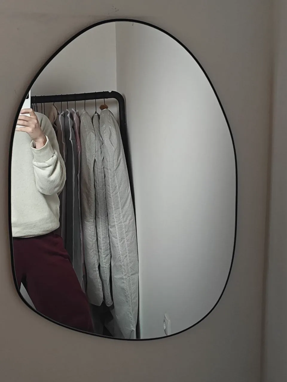 Чёрная мебель IKEA BROR стеллаж вешалка зеркало 5