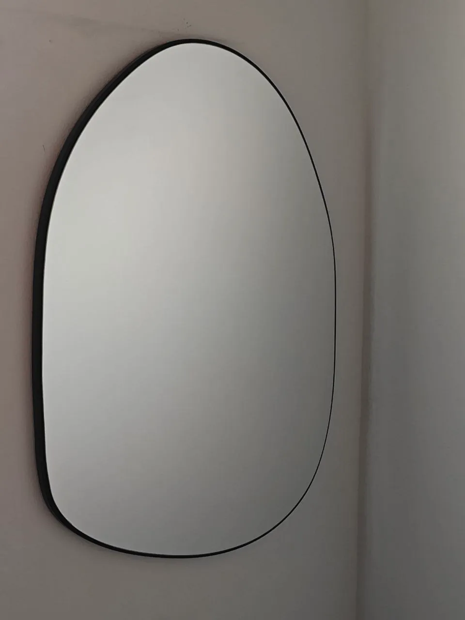 Чёрная мебель IKEA BROR стеллаж вешалка зеркало 6